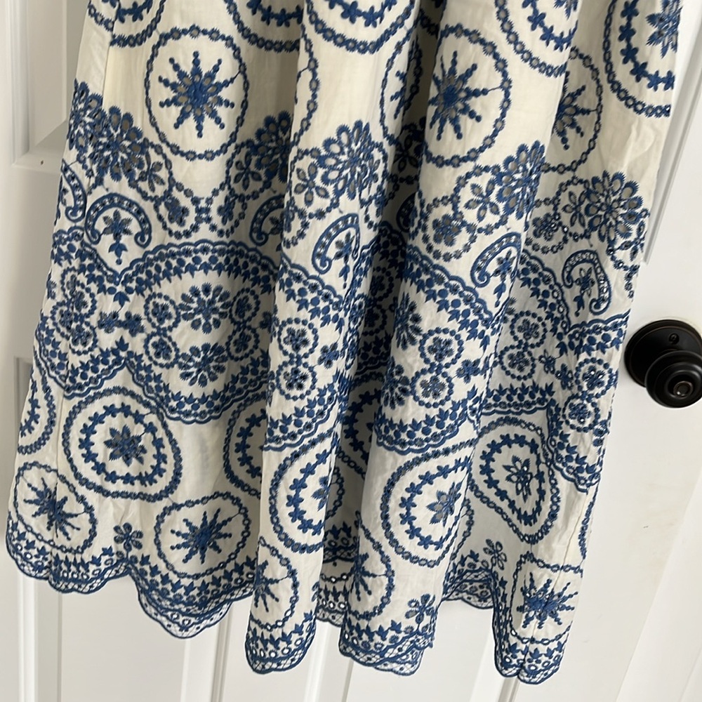 Zara Blue and White Eyelet Embroidered Dress Medium - Picture 3 of 6